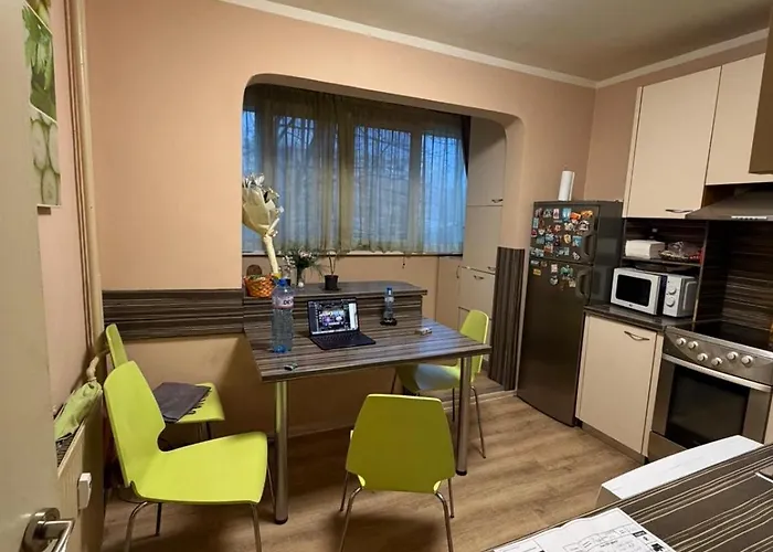 Daire Abdovica House